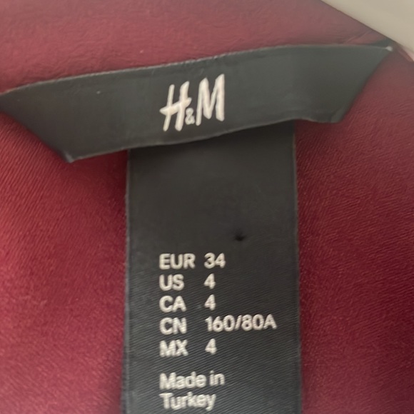 H&M pretty peplum style mulberry coloured dress SIZE 4 - Picture 9 of 12